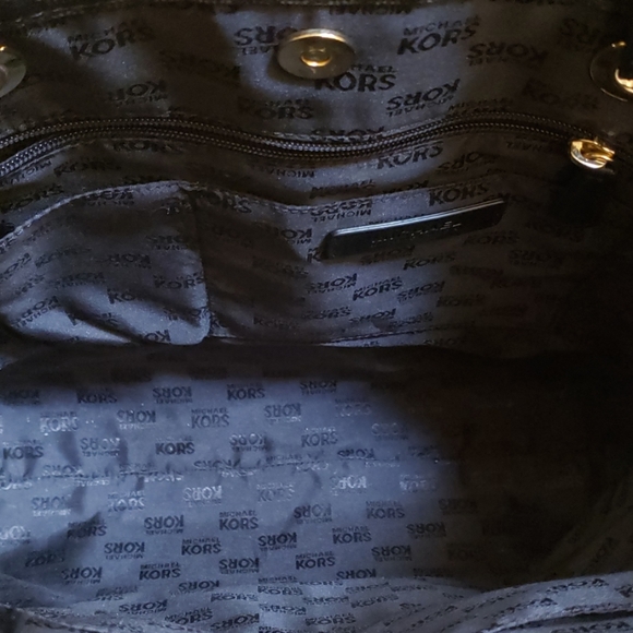 Michael Kors Handbag - Picture 3 of 4